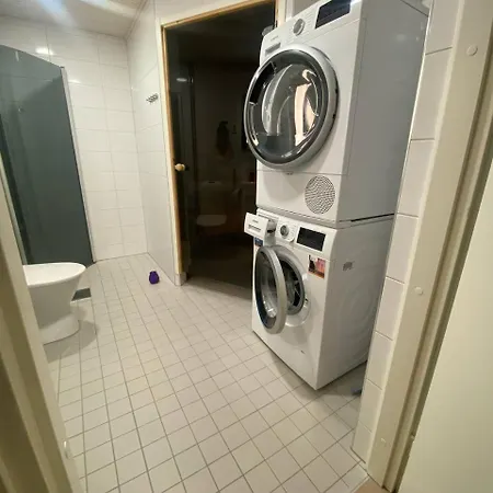 Huoneisto Modern 2 Bedroom Flat, Sauna